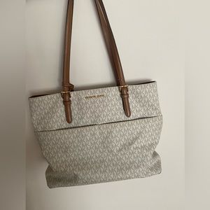 Michael Kors Tote